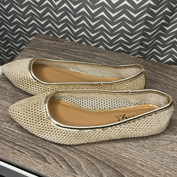 Rouge Helium Slides - Picture 2 of 4